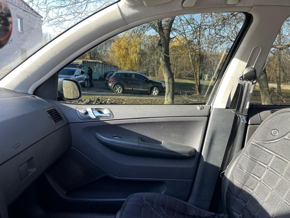 Skoda Fabia 1.2 бензин