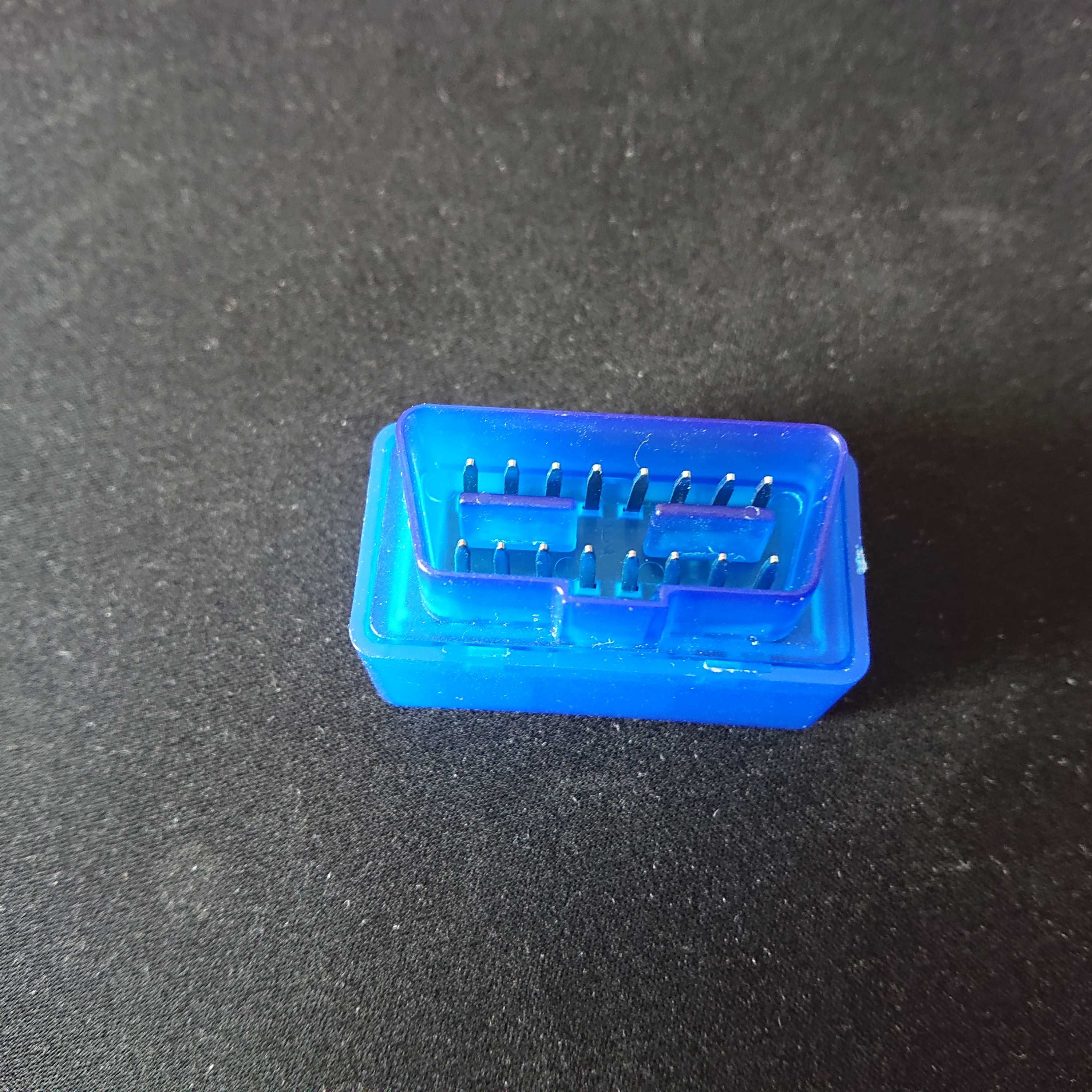 сканер ELM327 OBD2 Bluetooth v1.5 на чипе PIC18F25K80