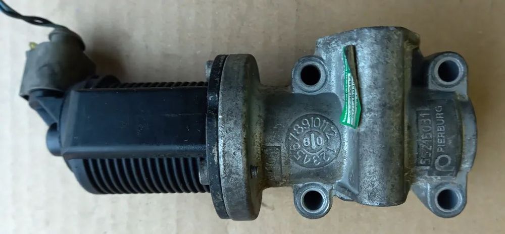 Alfa Romeo  147 159 1.9 JTD zawór EGR 55215031