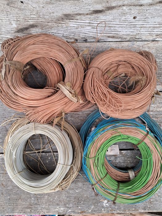 Провод мідний різної длини та діаменру на вагу 12 кг.