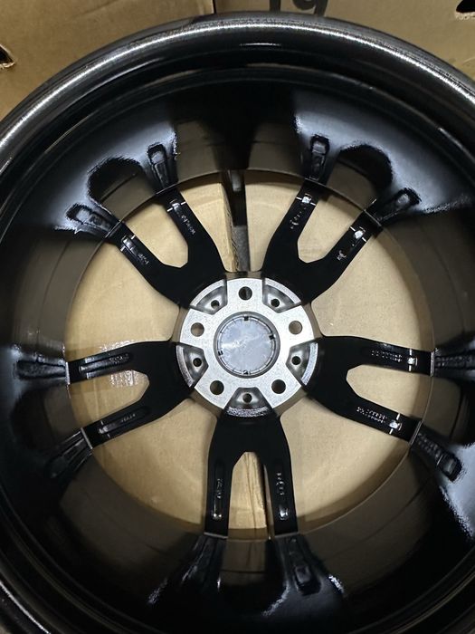 Диски BMW R 19/9.5  ЕТ 30  5/112 G30 G01 G03