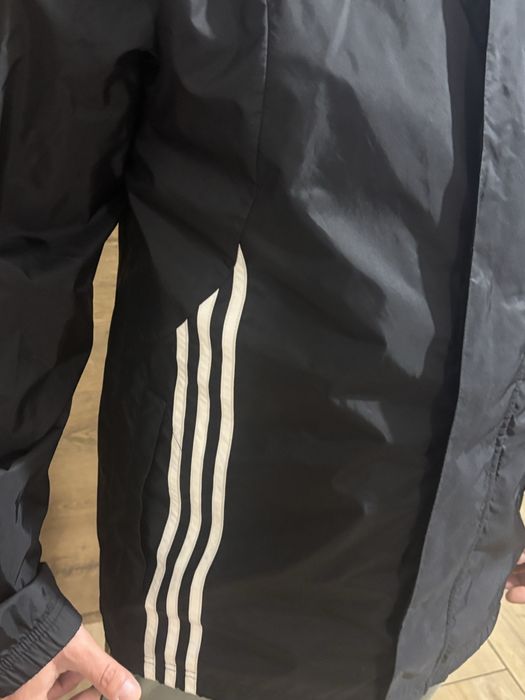Klasyczna kurtka wiatrówka Adidas – oversize M - czarna