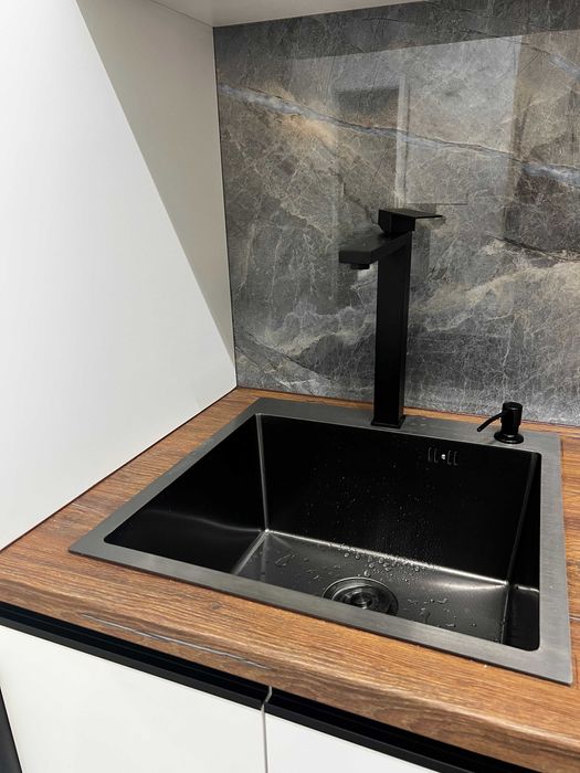 крутий ремонт плюс меблі та техніка, без %, у Ворзелі