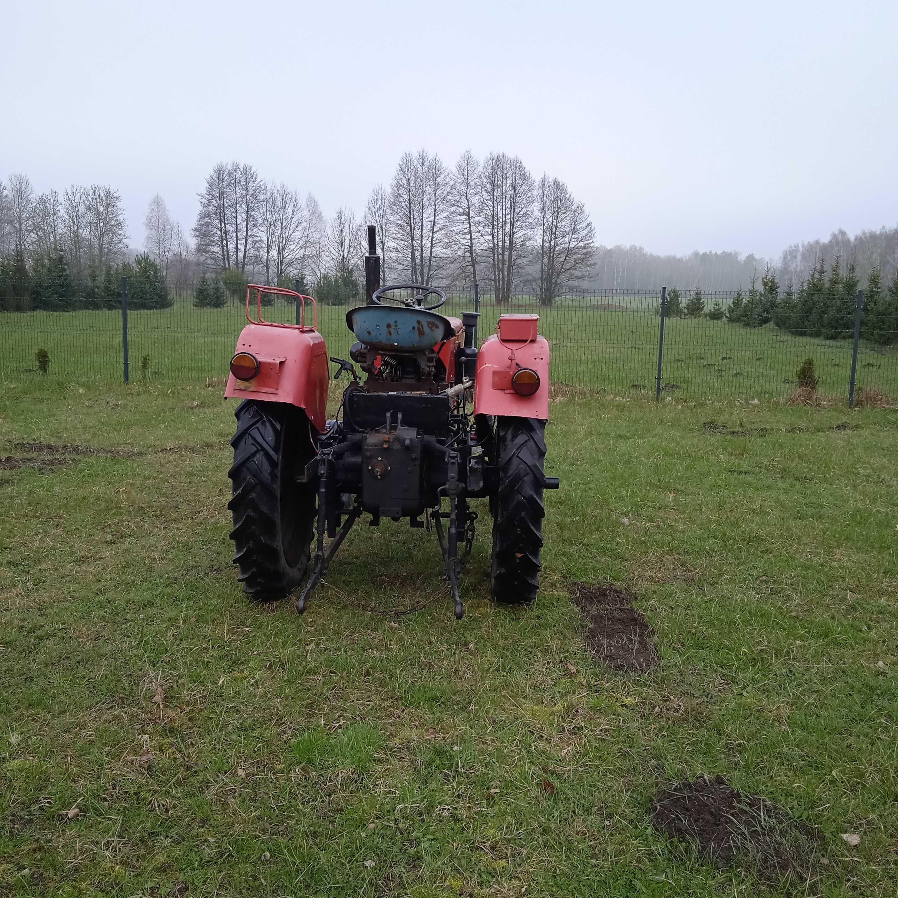 Traktor, Ciągnik rolniczy Zetor K25/C330