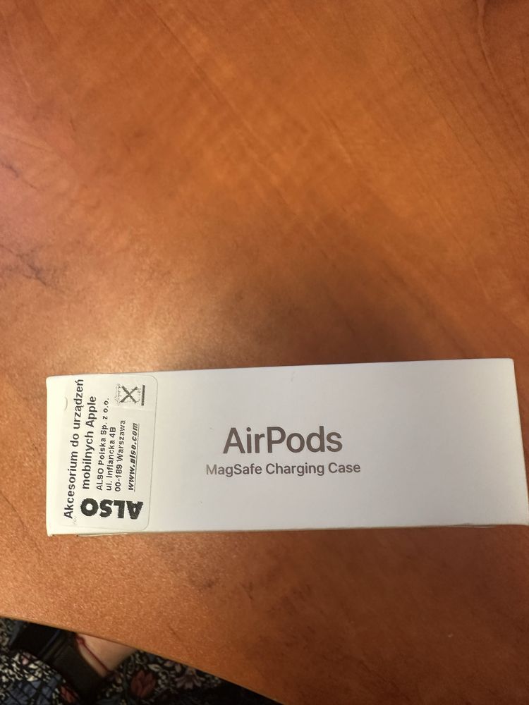 APPLE AirPods III białe (Etui z MagSafe)