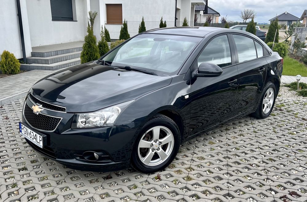 Chevrolet Cruze 1.8benz + gaz! Klima! Limuzyna!