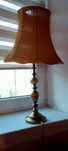 Lampa stojąca          .