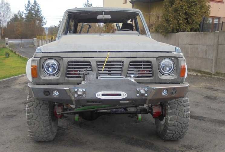 Zderzak Nissan Patrol Y60 Off-road do samodzielnego spawania