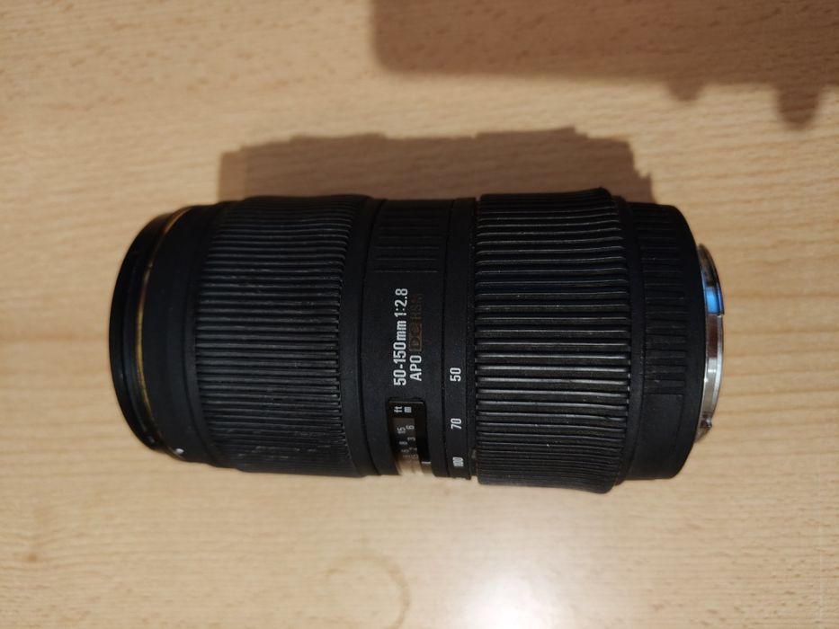 Obiektyw Sigma 50–150 mm f/2.8 APO DC HSM - mocowanie Canon EF-S