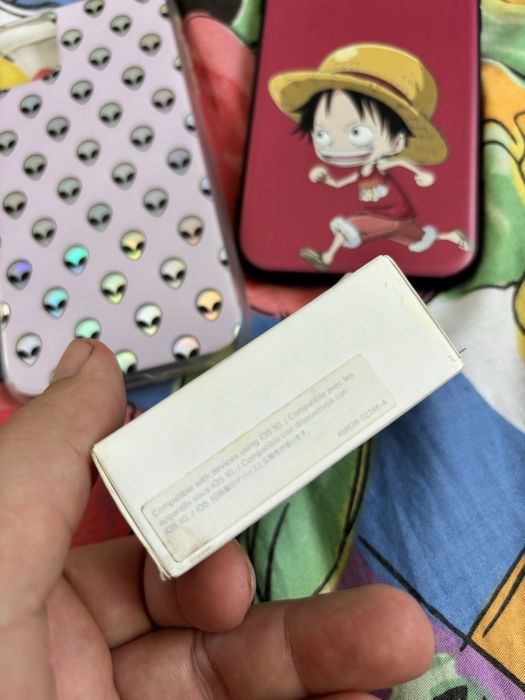 Наушники і чехли до 11 iphone