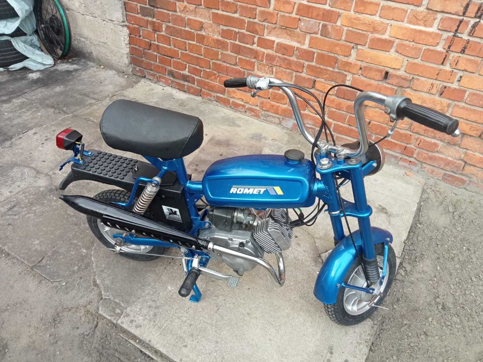 Motorynka 301 po remoncie  1 wlasciciel z dokumentami