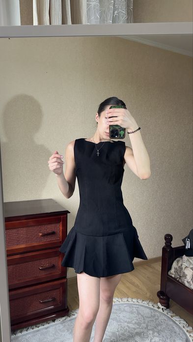 Сукня з цупкої тканини