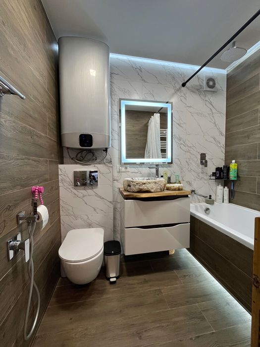 Продам 2-х рівневу квартиру