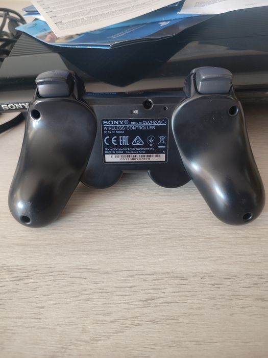 Konsola Ps3 PlayStation 3 idealna znikomo używana JAK NOWA