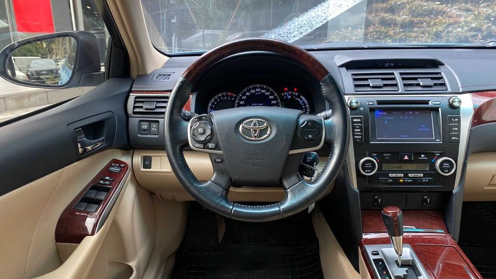 Toyota Camry 2012