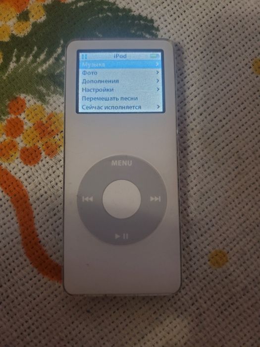 Ipod nano 1 на 2GB