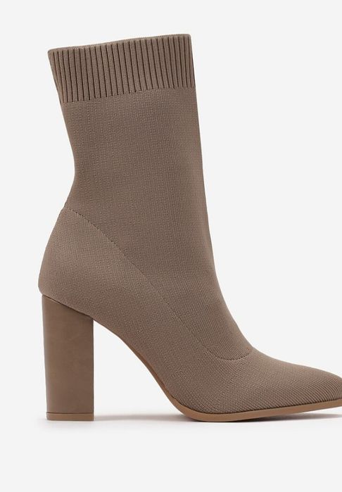 Sprzedam nowe buty r.39