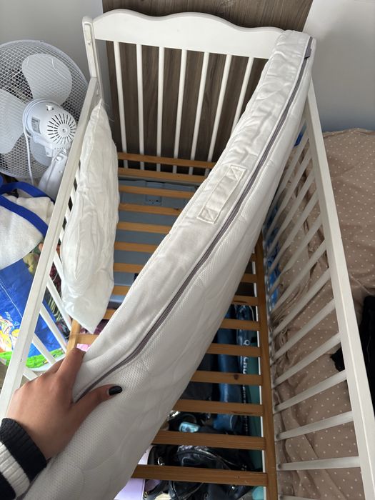 Vendo berco branco ikea com colchao ikea