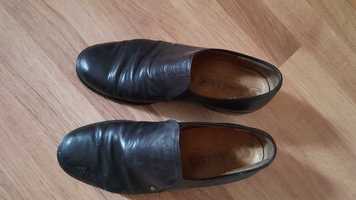 Czarne skórzane buty męskie wkładka 25,5 cm podeszwa na rzemieniu
