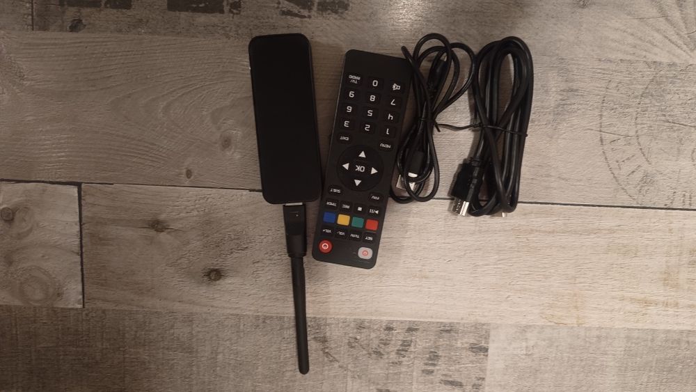 Tuner DVB-T do projektora, monitora czy starego TV