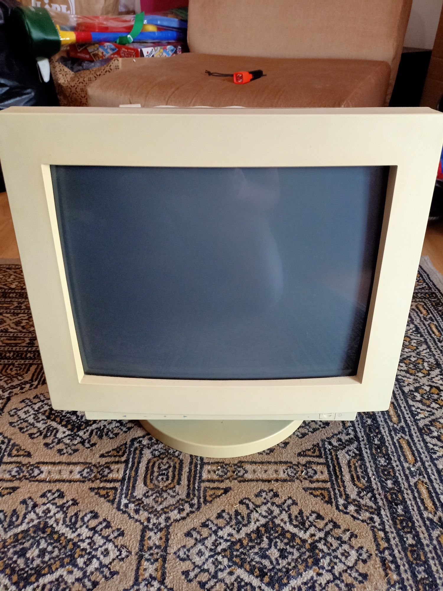 Monitor CRT 17" polegadas