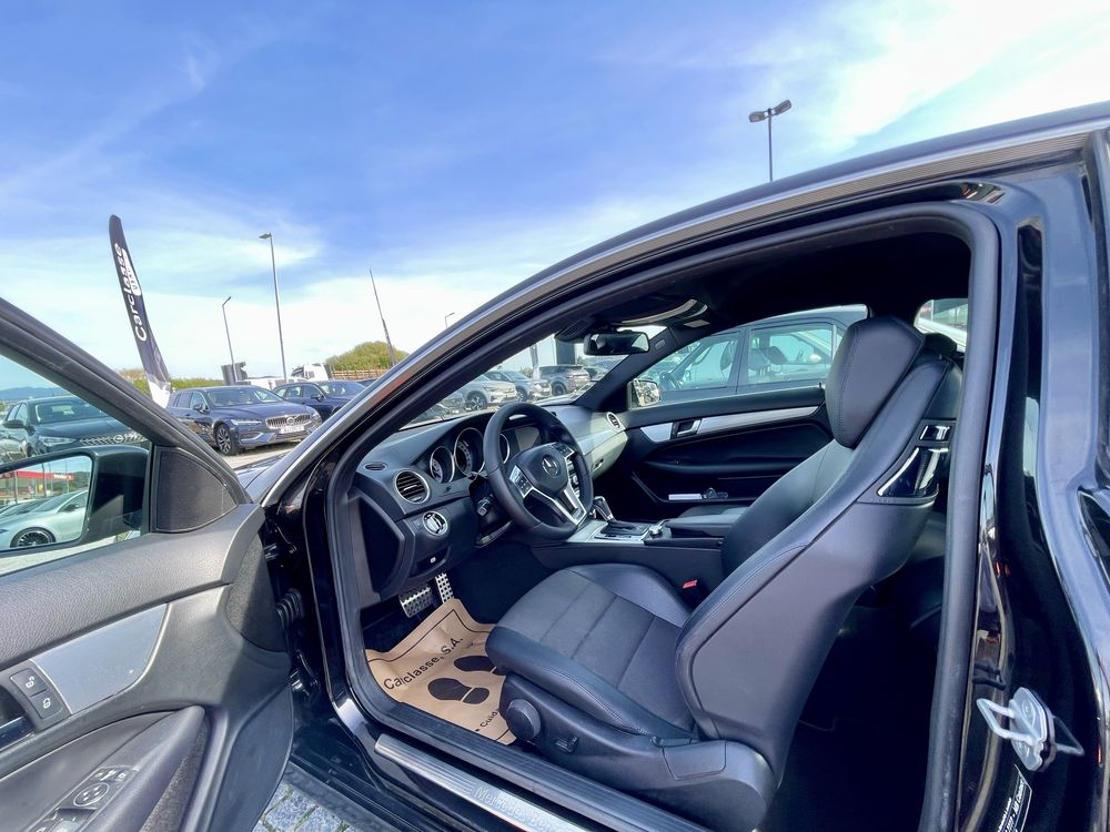 Mercedes C220 Coupe AMG