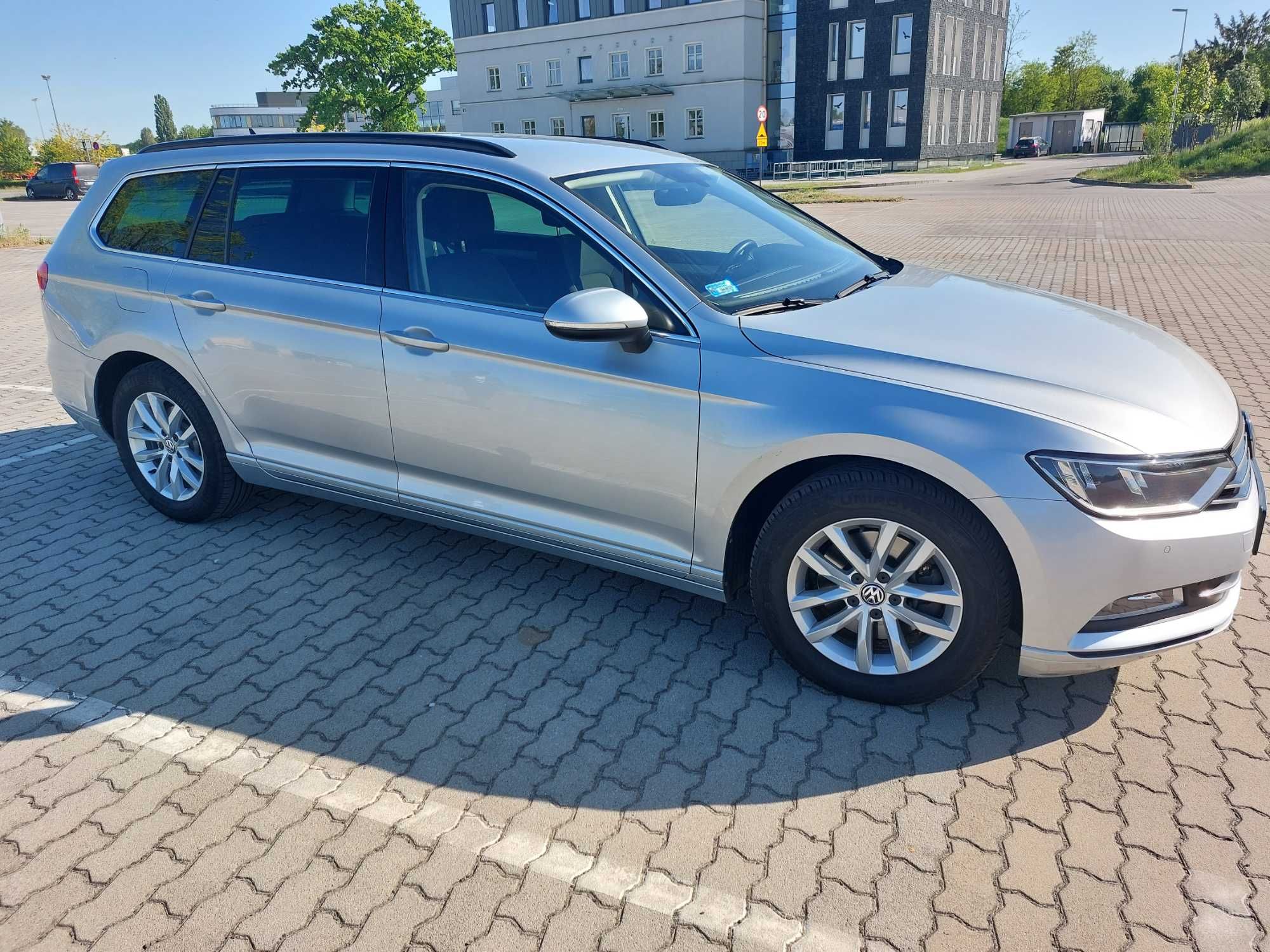 Volkswagen Passat  b8 1.6 TDI 2016 r aktywny tmpomat,  kamera cofania