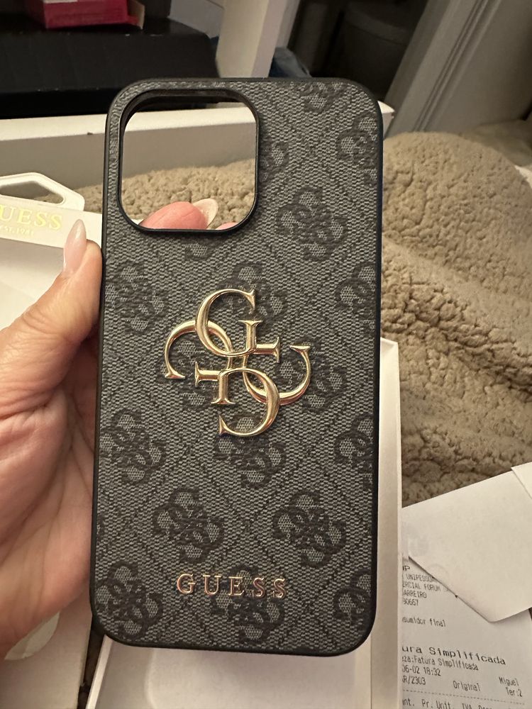 Vendo capa Guess para Iphone 15 Promax