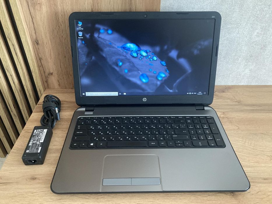 Ноутбук HP 250 G3