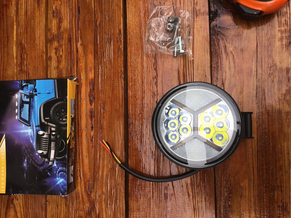 Led фара 30w 10 диодів з сигналом поворота ближнье світло