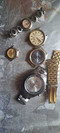 Часи з шухляди різні годинники одним лотом