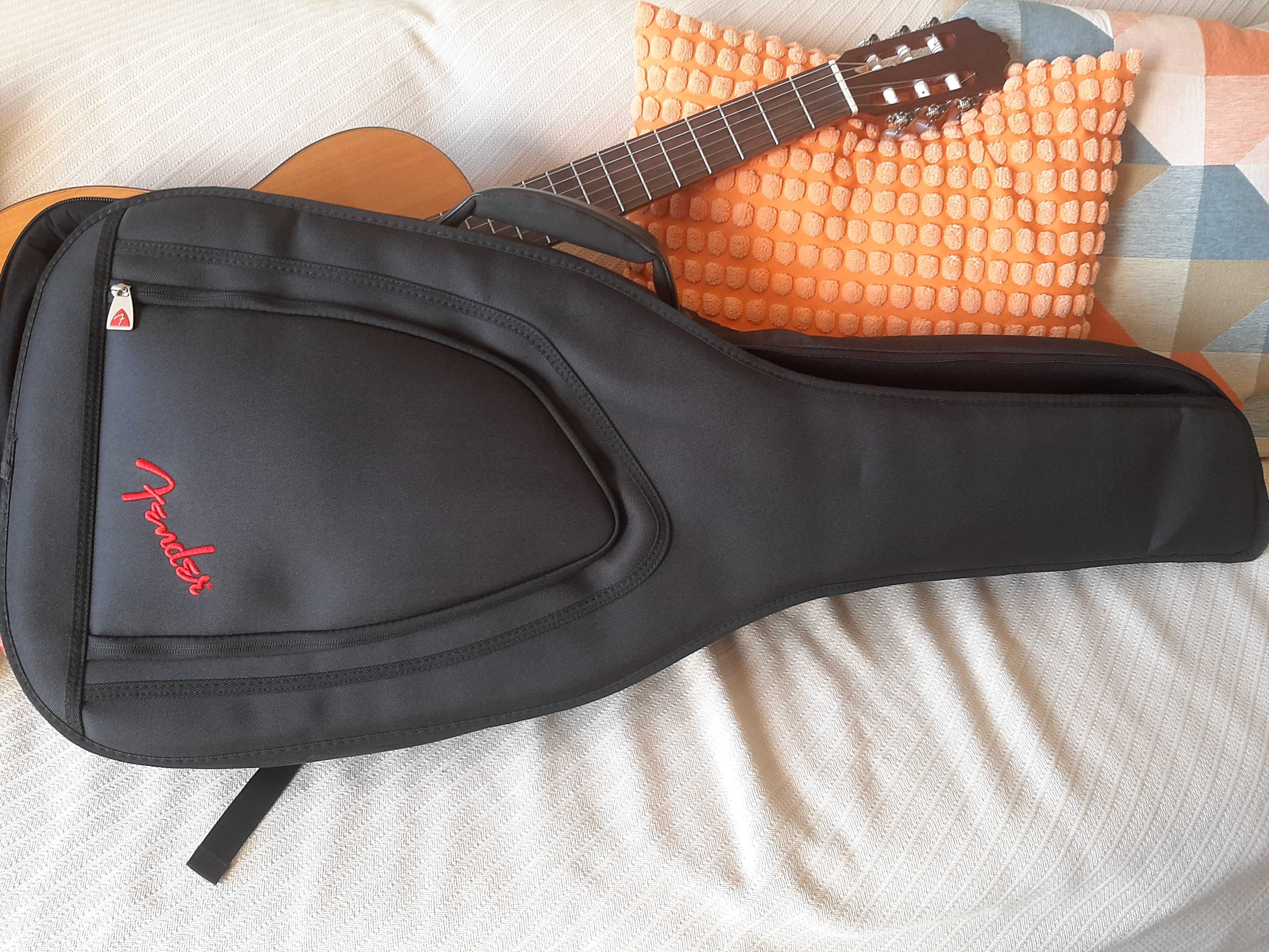 Guitarra marca Esteve modelo 4ST