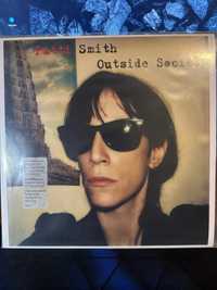 Patti Smith – Outside Society вiнiл LP