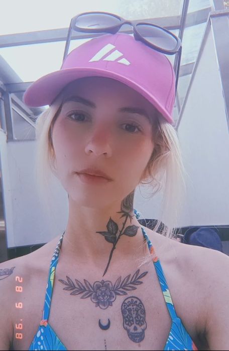 Boné rosa estiloso