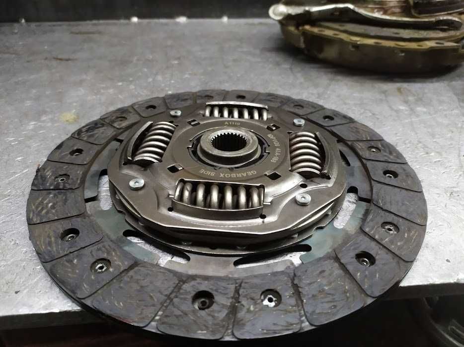 Заміна Зчеплення Ремонт КПП Шевроле ЗАЗ Джилі КІА Рено