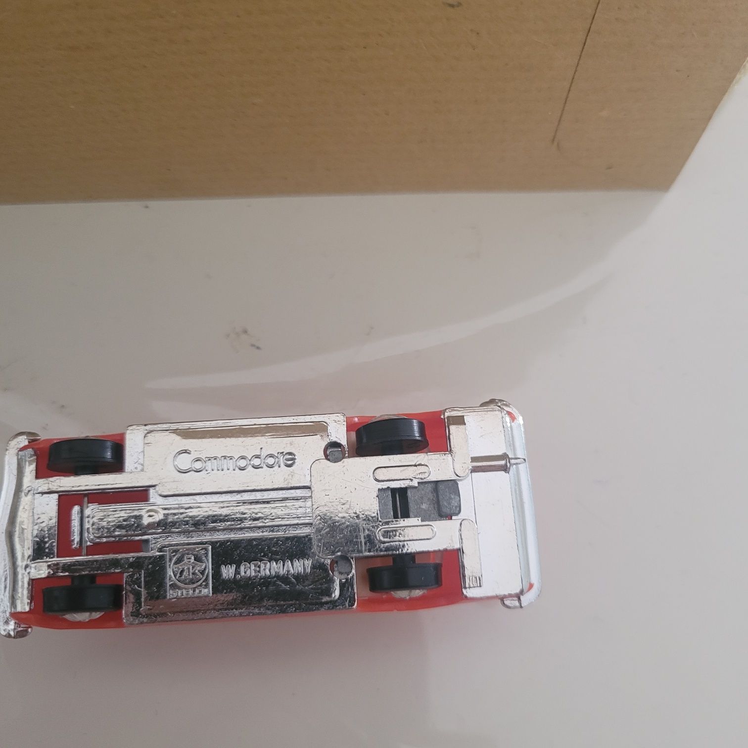 Carro miniatura.
