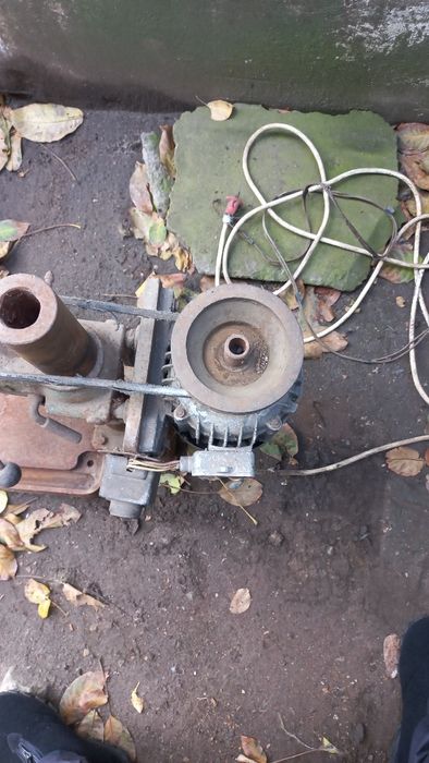 Продам  сверлильний  станок