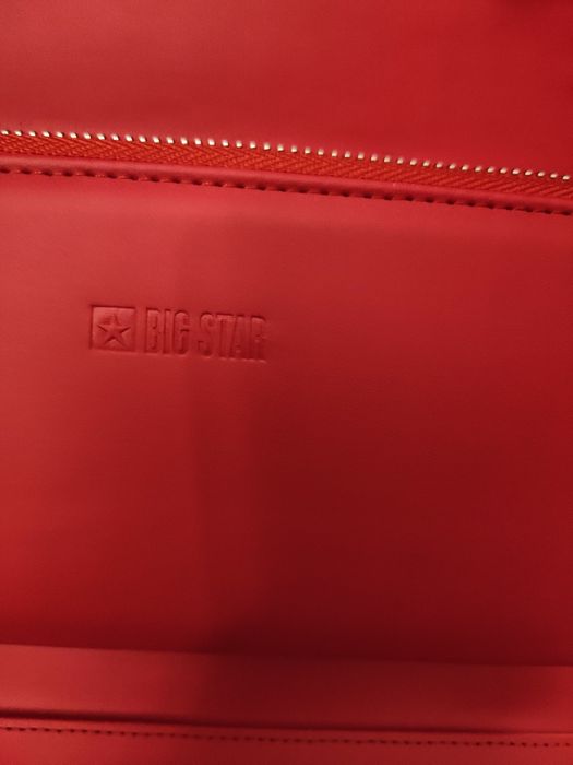 Nowy duży portfel damski czerwony