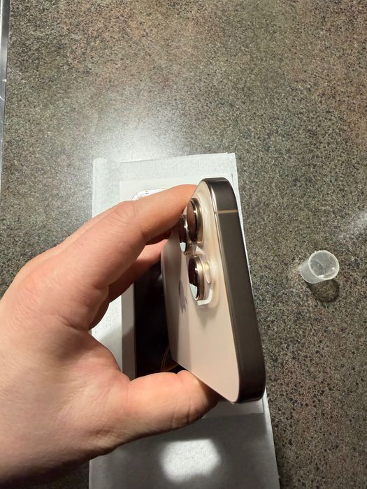 iPhone 16 pro 128gb Desert Titanium, neverlock. Фіз сим