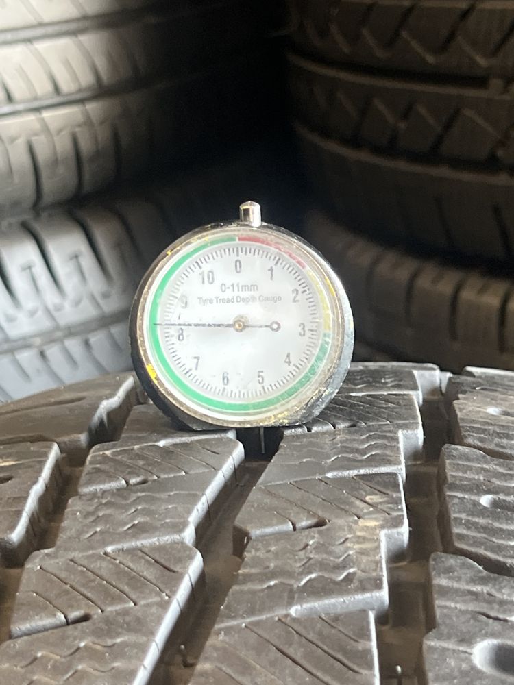 *Opony michelin 215/65/16C para