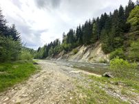 Земельна ділянку Татарів 19.5 сотих перша ліняв від річ. Прут