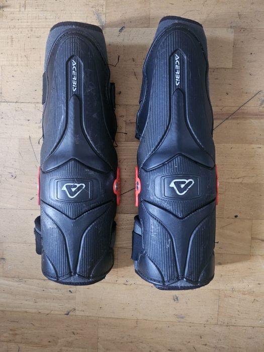 Ochraniacze, nakolanniki Acerbis X-Strong ochrona  motocykl, hulajnoga