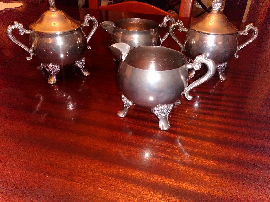 Serviço de café e chá (12 Peças) +3colheres em Prata Portuguesa