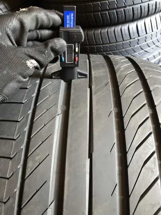 Купить разноширокий комплект БУ шин резины  285/30 R21 + 255/35 R21