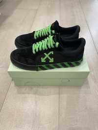 Off-White Vulcanized Low Black Green