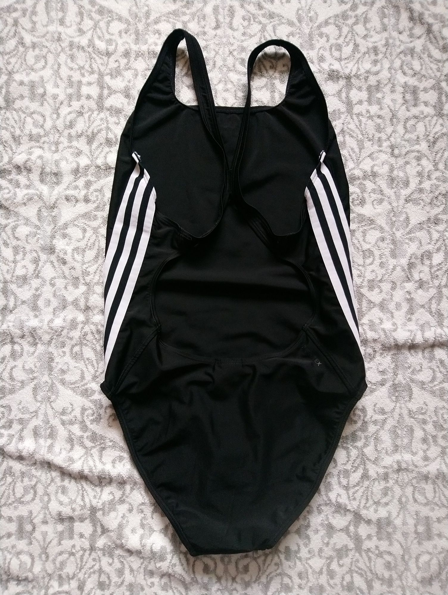 Спортивний купальник Adidas UK 40 розмір на 12-16 років