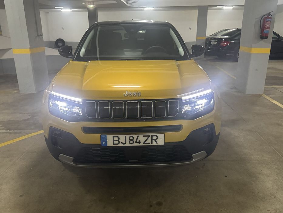 JEEP AVENGER ALTITUDE 1.2 + Led Pack & Infotainment