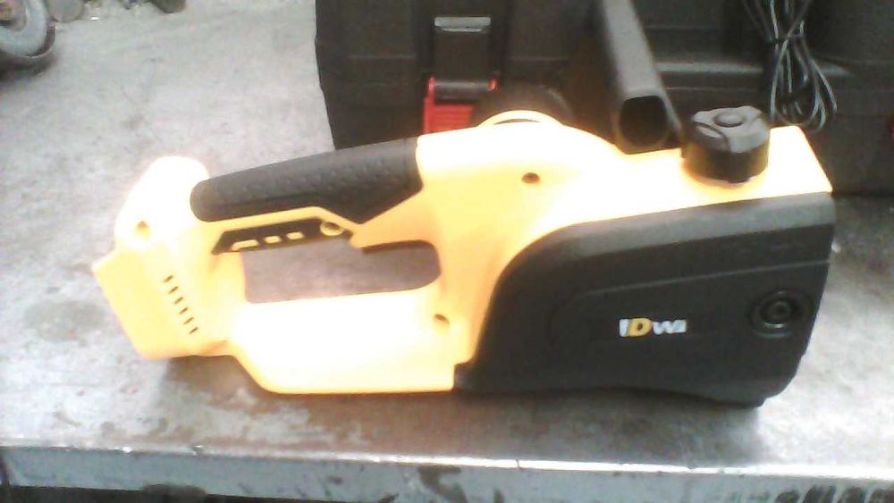 Moto serra electrico