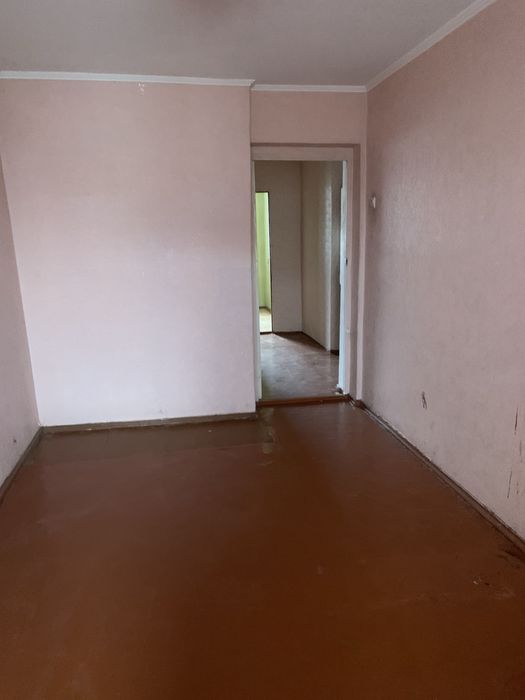 Продам 2 ну квартиру по Пр. Мира( зуп. Костел)