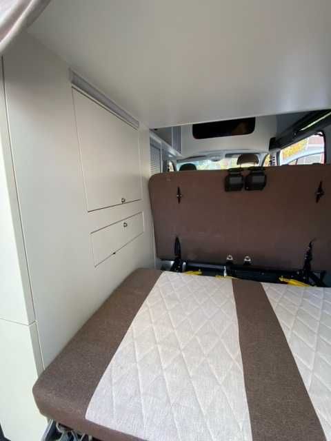 Bus Kamper 4 os do spania, Hak, Specjalny kampingowy, ogrzewanie solar